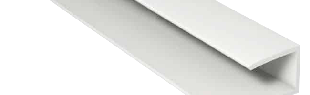 NEU-PVC-Deckenpaneele-Wandpaneele-weiss-U-Profil-1-e1639075300315